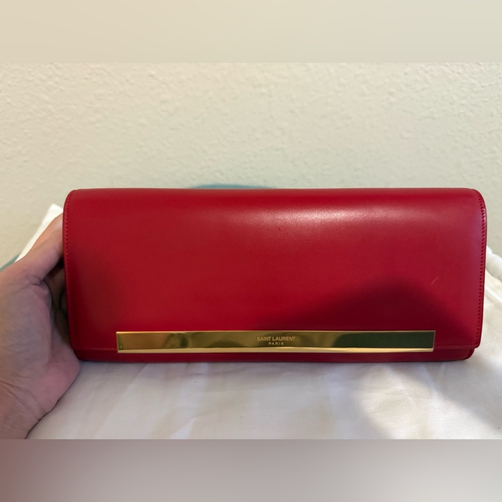 saint laurent clutch